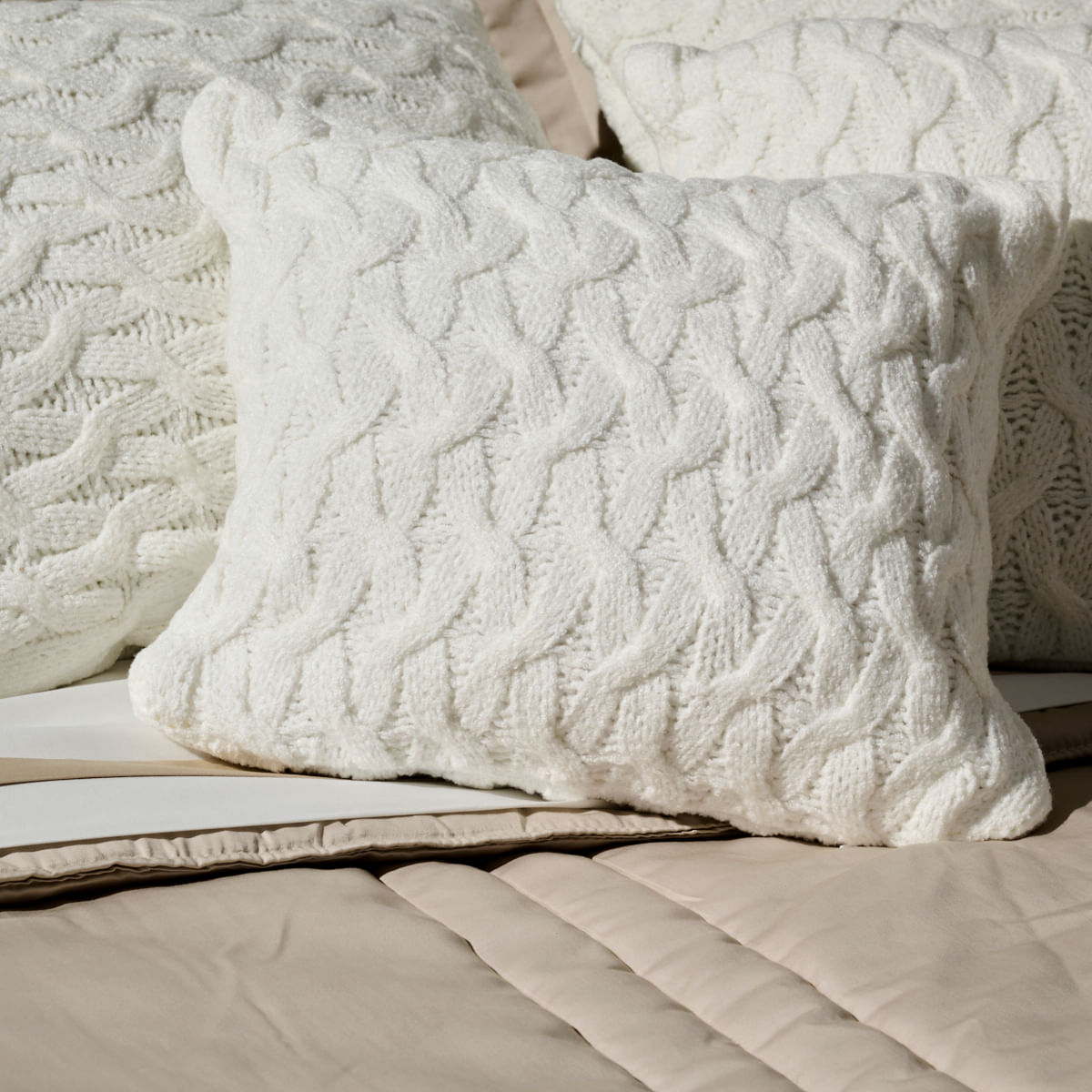 Capa de Almofada Euforia Off White 40 x 40 003